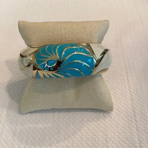 Vintage Silver Blue White Nautilus Shell Hinge Bangle Enamel Bracelet Designer